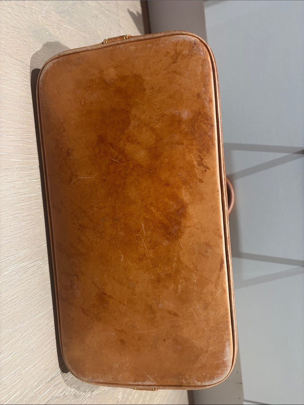 Louis Vuitton alma MM bag - Picture 10 of 11